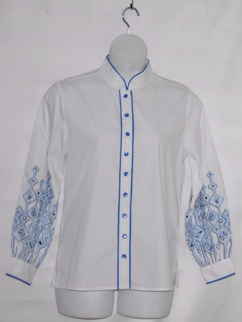 Bob Mackie Womens Size M Button-Up Shirt with Blue Trim and  Embroidered Sleeves